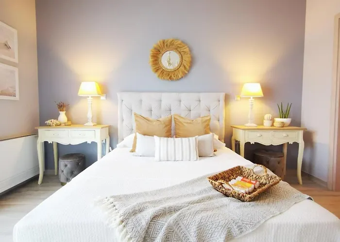 Stylish Close To Marina Apartament *