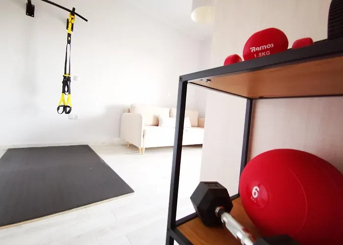 Stylish Close To Marina شقة بلدة كوس