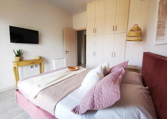 Stylish Close To Marina *