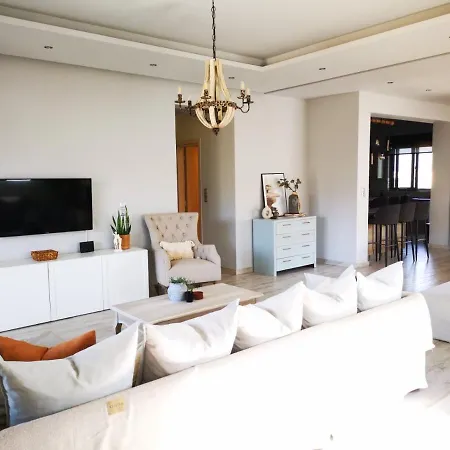 Stylish Close To Marina 公寓 科斯镇