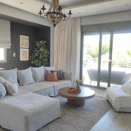 Apartment Stylish Close To Marina