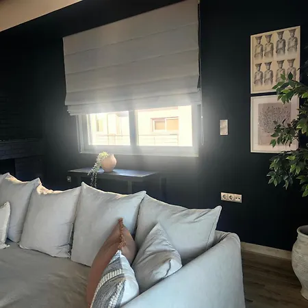 Stylish Close To Marina Apartment *