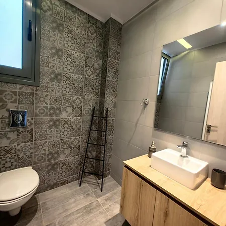 Stylish Close To Marina Apartment *