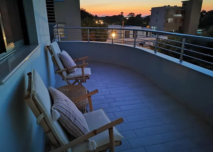 Stylish Close To Marina * Cós